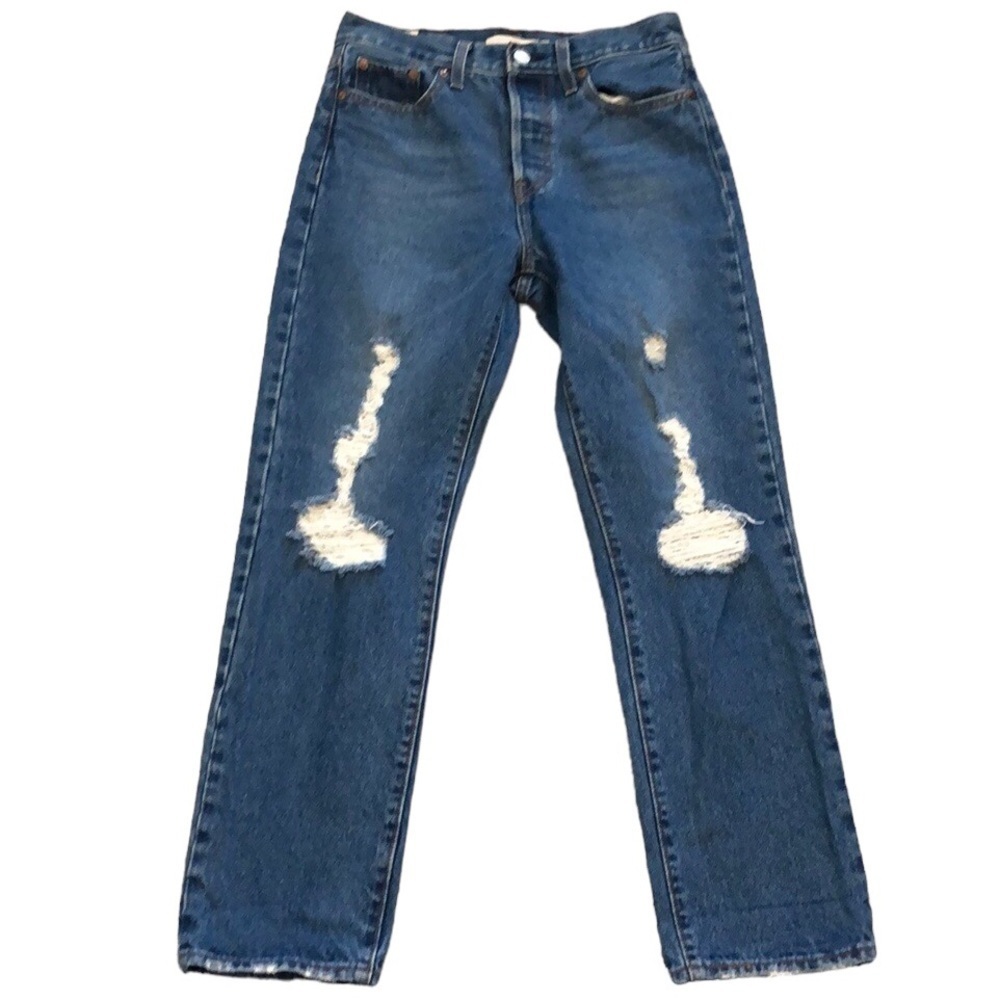 Levi's Womens Jeans Sz 26 Wedgie Straight Med Wash Distressed Denim Casual Thick